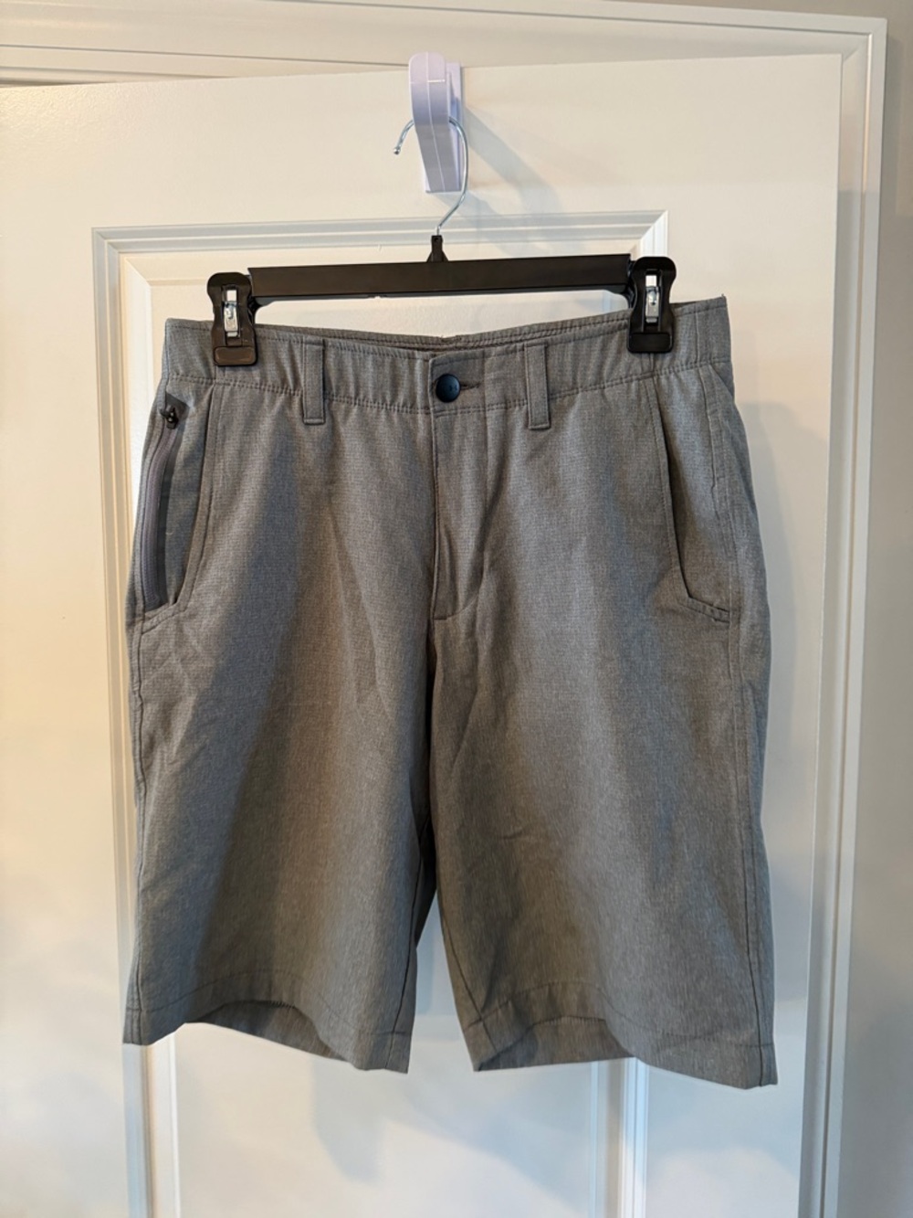 Under Armour Light Gray Performance Flat-Front Men's Shorts